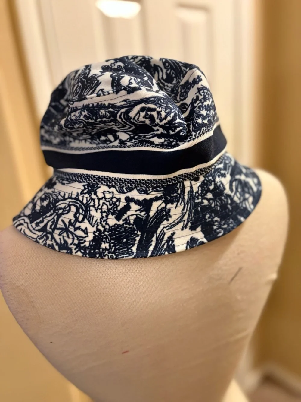 Navy and White Toile Bucket Hat - Picture 3 of 5